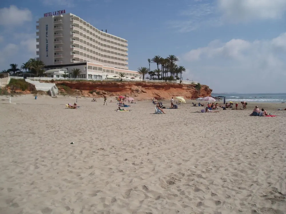 Stunning 2-bed Apartment in Orihuela