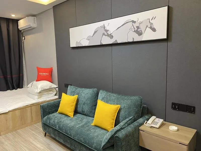 Jun Hotel Liaoning Shenyang Hunnan District Taoxian Airport