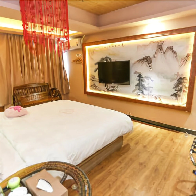 Zuiai Theme Hotel