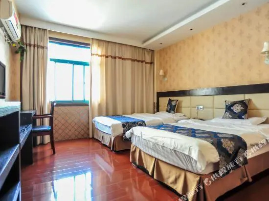Xuancheng Jingxian Hehuatang Business Inn