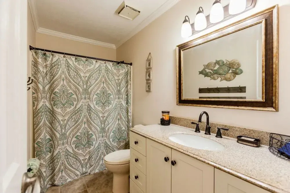 17614 Front Beach Road Condo Unit 6E - 1 Br condo by RedAwning