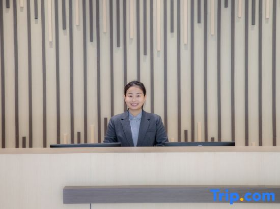 Shuotao Rezen Hotel (Jiaxing Sports Stadium Nanhu Scenic Area)