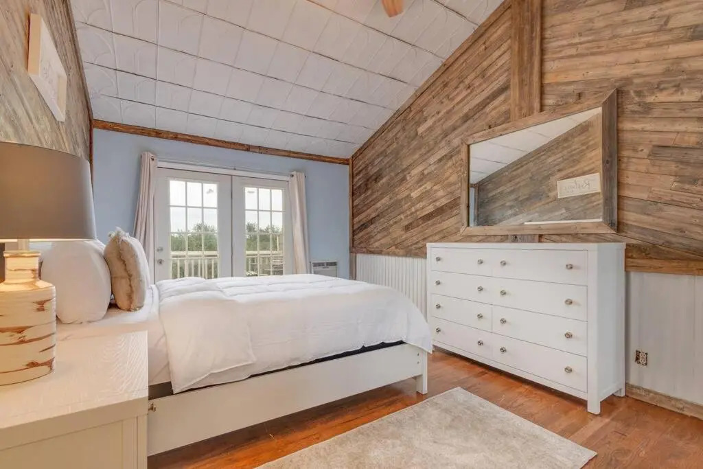 Cozy 3br/2bath vacation house at Lake Travis