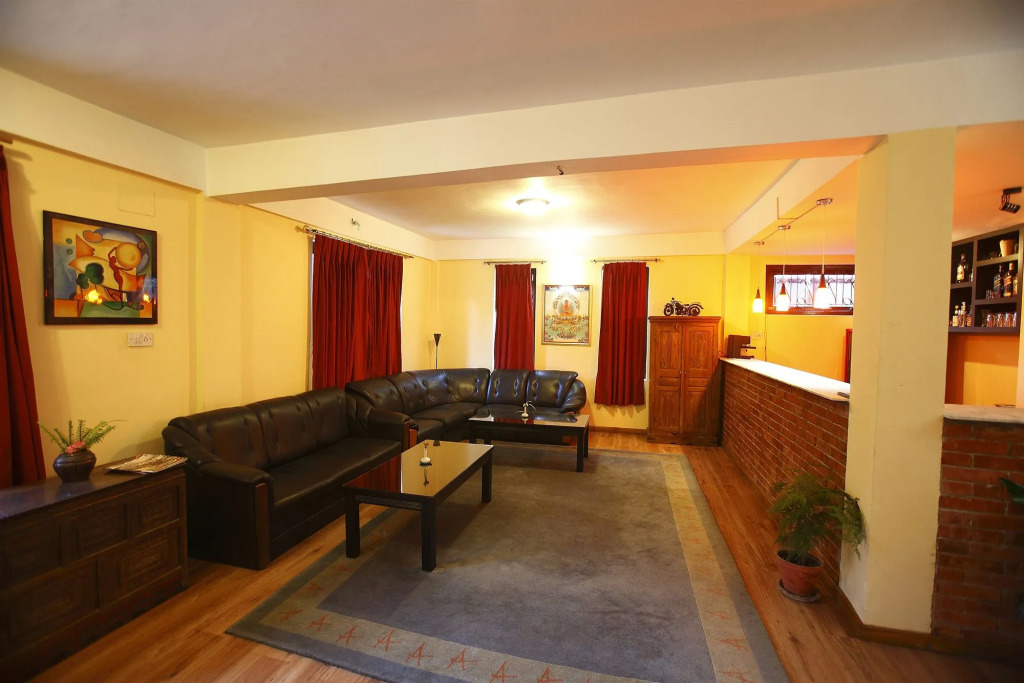 Royal Astoria Hotel