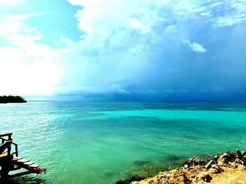 Isla Alegria