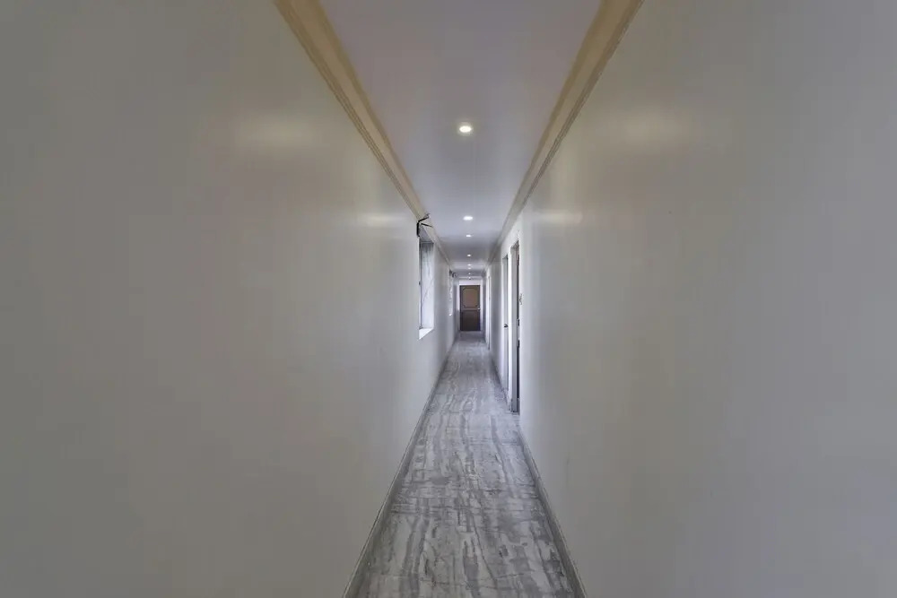 Oyo 30296 Hotel Sha-Inn
