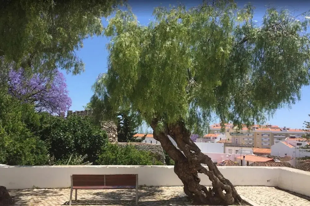 Lovely 4-bed Town House in the Down Town of Tavira