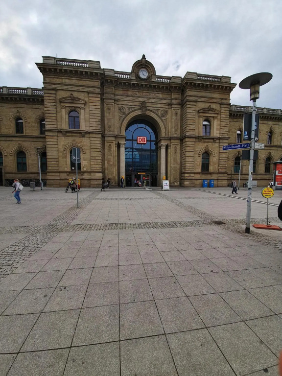 07 MAC FLATS Magdeburg- TOP Lage, modern, Nähe HBF, NETFLIX, WIFI