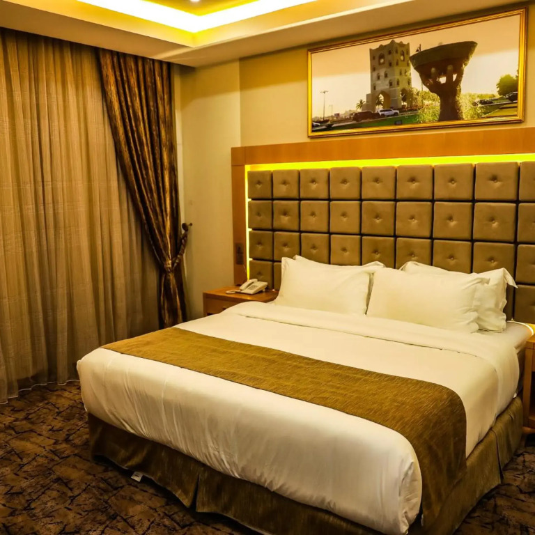 Muscat Plaza Hotel