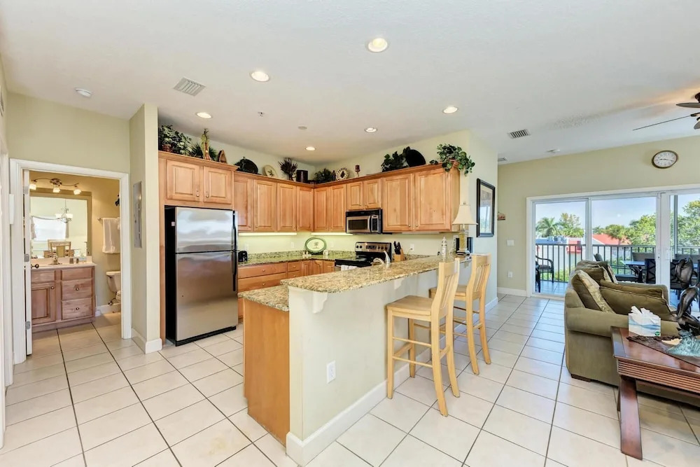 Bradenton Beach Club Bliss-2 Bedroom-2 Bathroom Condo-2 Pools-hottub-private Beach Access