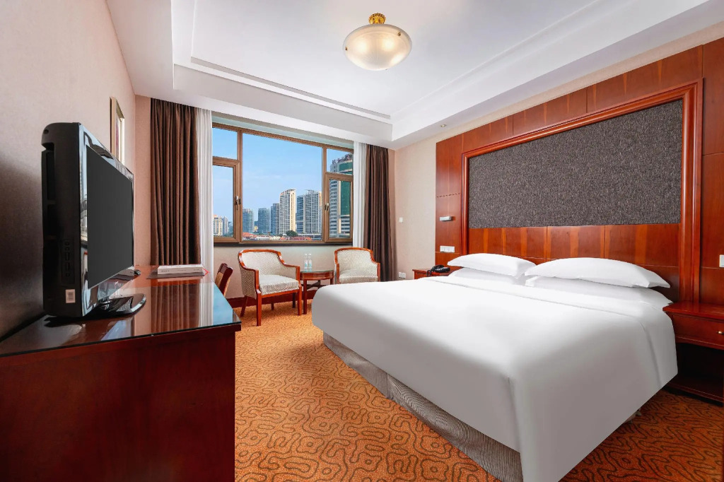 Yantai Golden Gulf Hotel