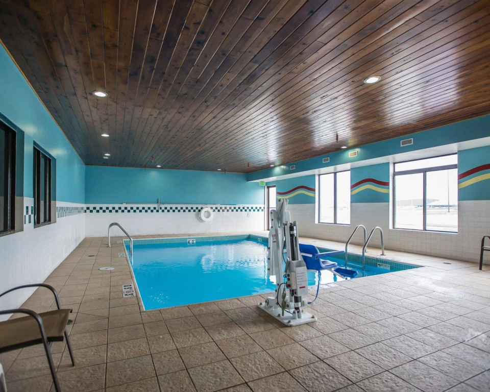 Quality Inn & Suites Champaign North - Urbana