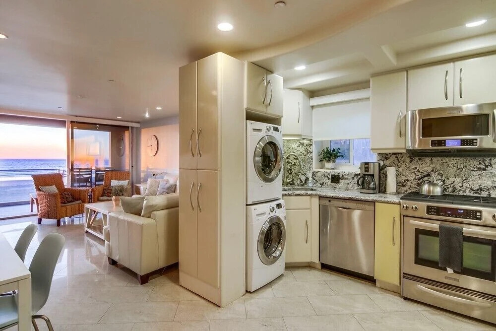 Residence Club III 4 Bedrooms 5.5 Bathrooms Townhouse