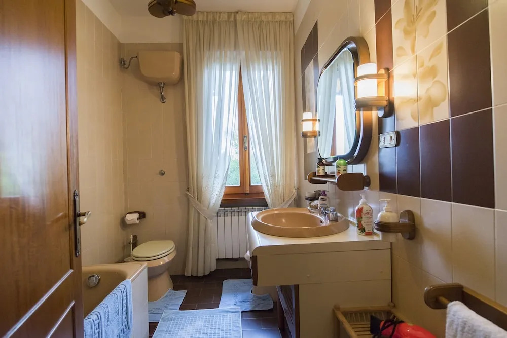 Best Position for a Villa in Tuscany, Private Outdoor Pool, Jacuzzi and Sauna