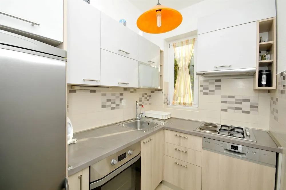 Apartments Mise