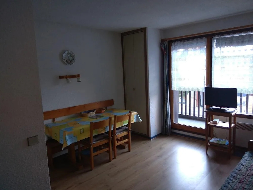 Plan Soleil Durbec N°21 : 2 Pièces 4 Personnes / 2 Rooms 4 People