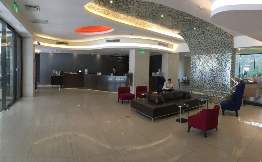 Orange Hotel Shanghai Jingan Temple Yuyao Road