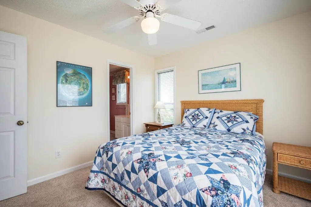 Sound Bite by Oak Island Accommodations