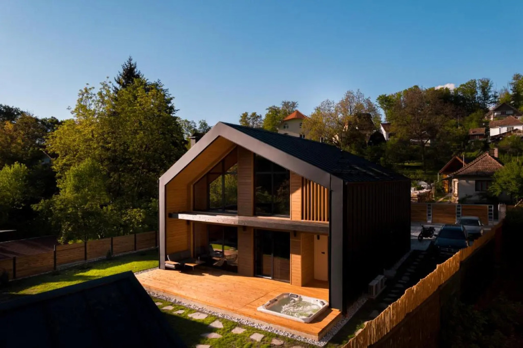 True Cabin