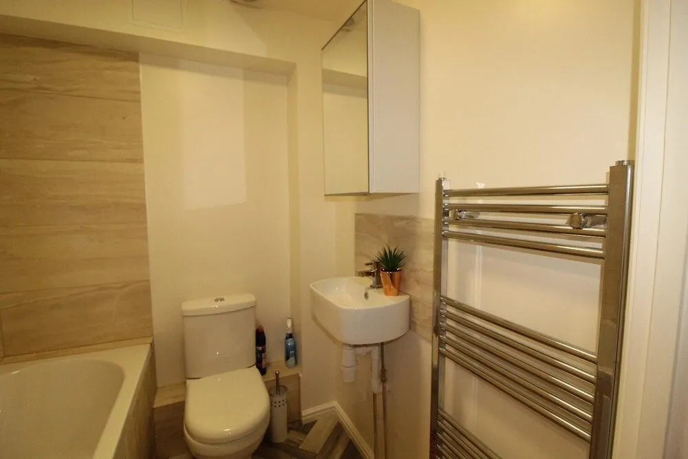 Green Hil Apartment