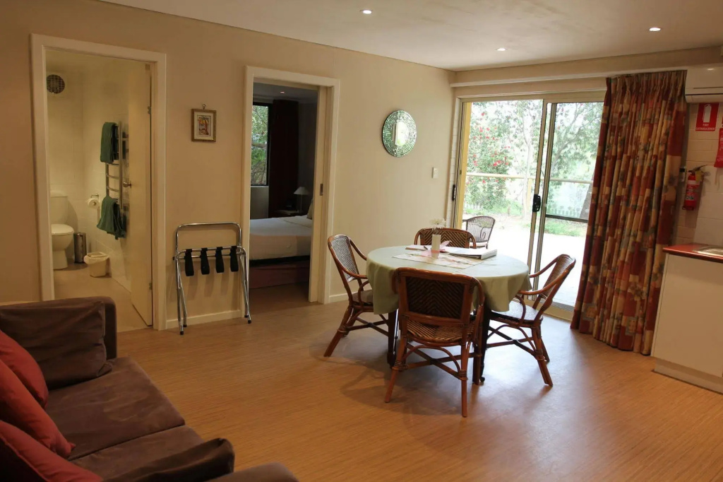 Falls Retreat B&B