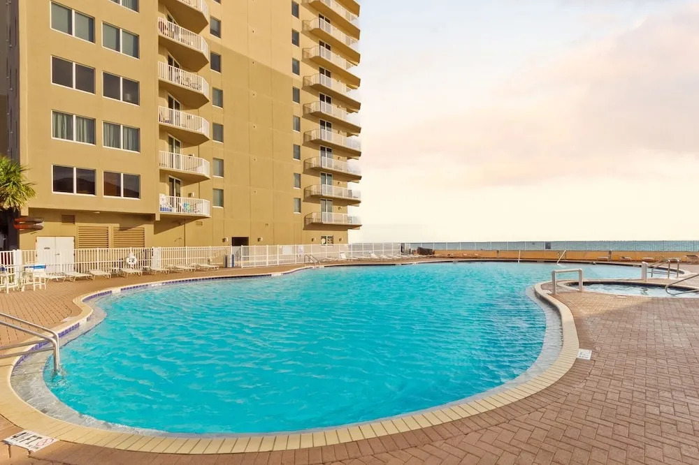 New Listing! Gulf-view Resort W/ Pools 1 Bedroom Condo