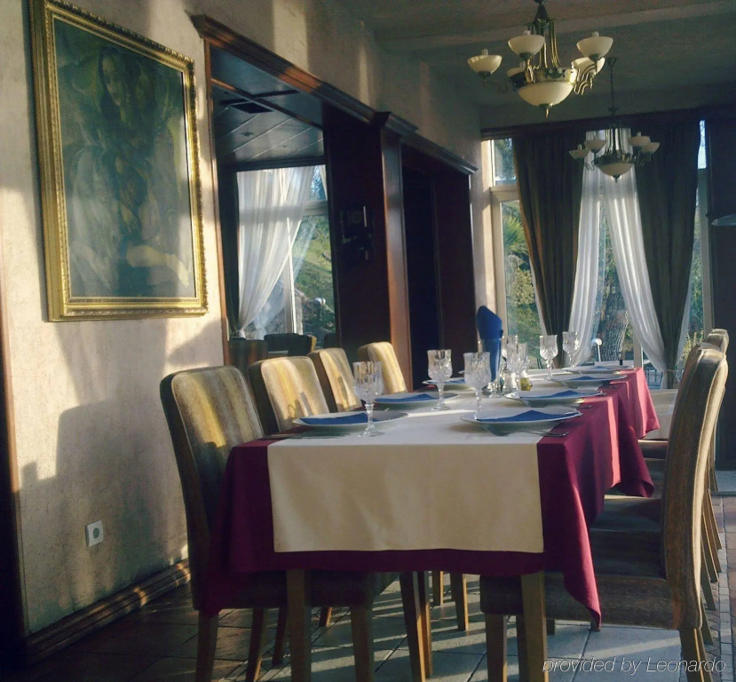 Hotel Ambasador
