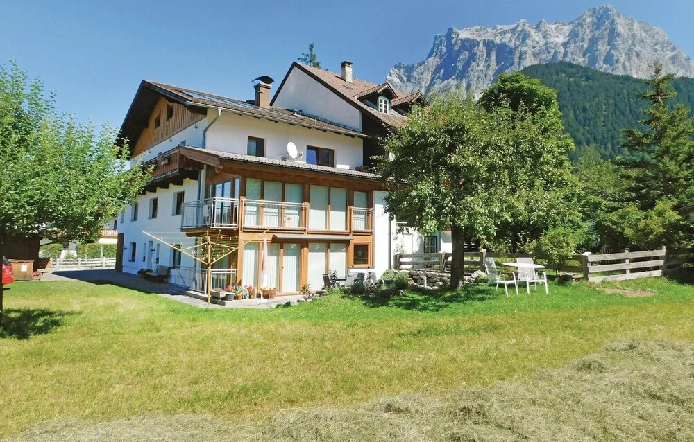 Nice Apartment in Ehrwald With 1 Bedrooms and Wifi