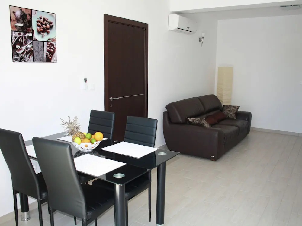 Modernistic Apartment in Primosten With Pool