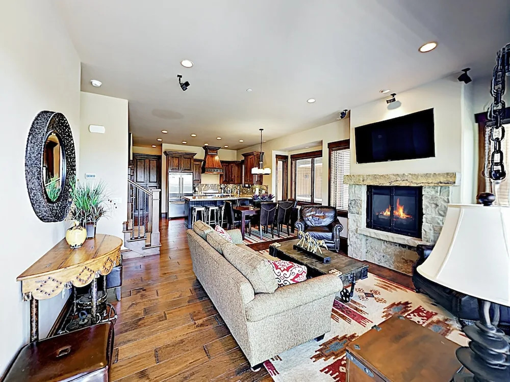 New Listing! Park City Mountain W/ Hot Tub 3 Bedroom Townhouse
