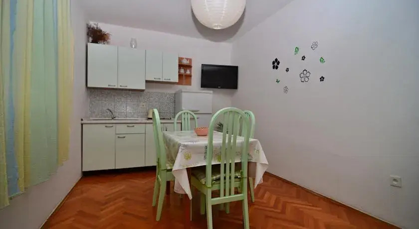 Apartments Villa Luce