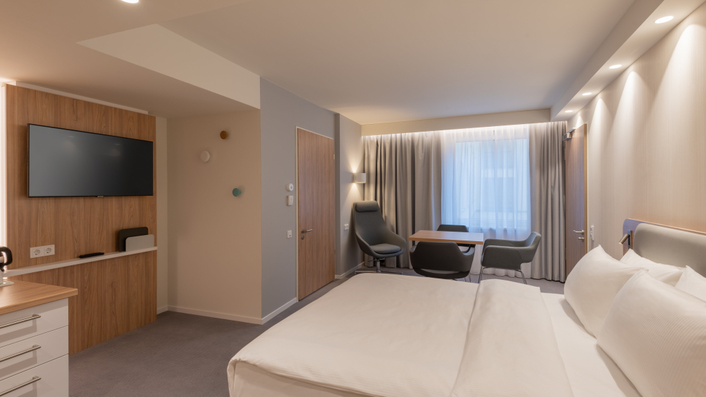 Holiday Inn Express & Suites - Potsdam by IHG