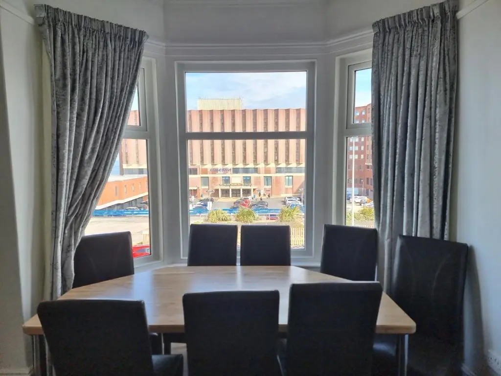 Granada Apartments Derby Road