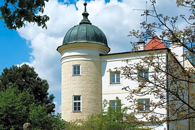 Schlossgut Odelzhausen