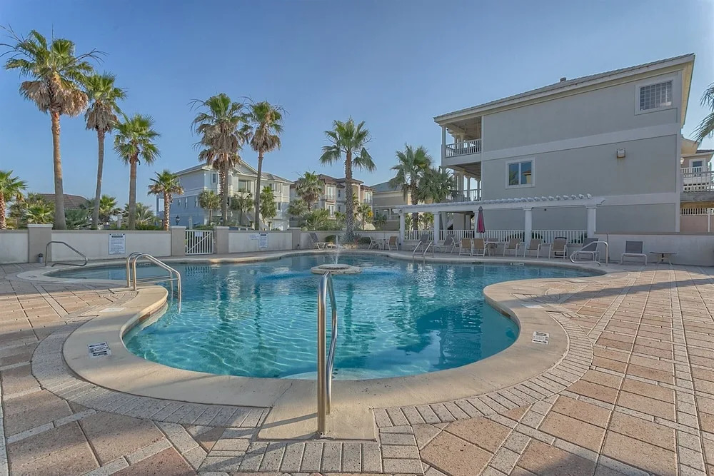 Beach Dream by Meyer Vacation Rentals