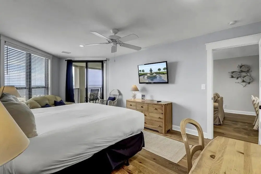 Summerhouse 511 by Wild Dunes, Oceanfront
