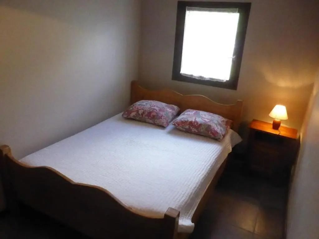 Chalet familial calme pour 7/8 pers, 3 chambres, proche des pistes, bien équipé et animé, 2 étoiles - FR-1-342-212