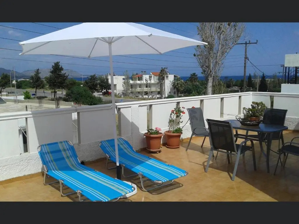 Gennadi Sun Apartments 500m from the beach