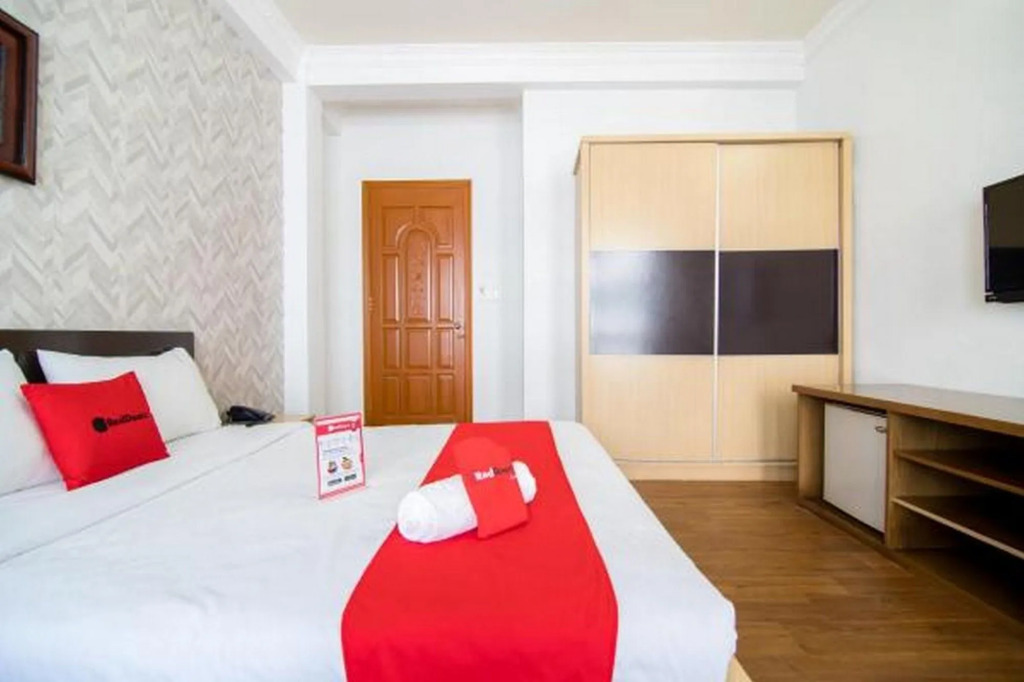 S79 Quynh Giang Airport Hotel