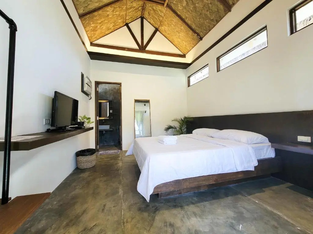 Ikani Surf Resort