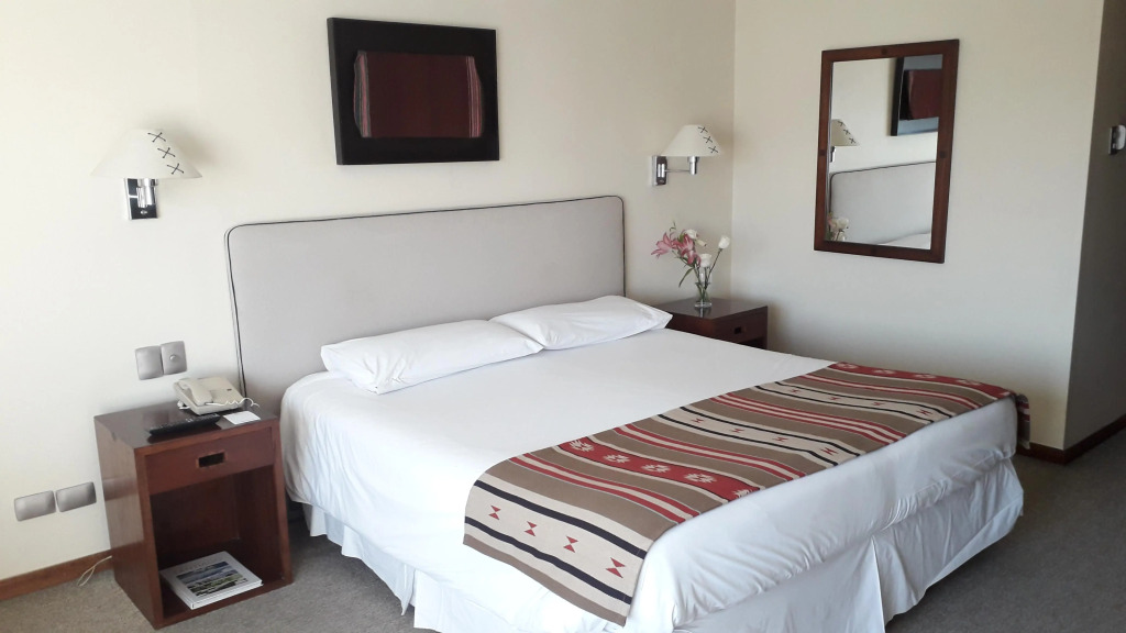 Almacruz Hotel