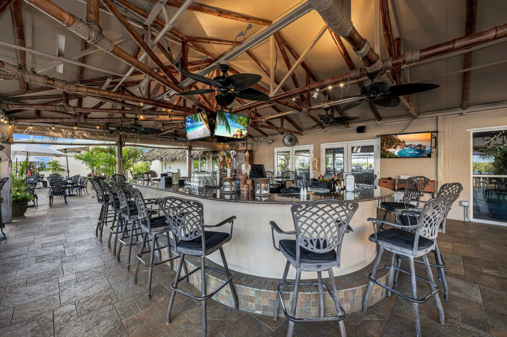 Bayfront Inn Fifth Avenue