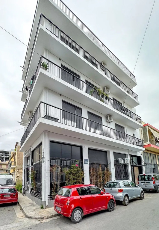 LIV - Modern Spacious Apartment in Gazi