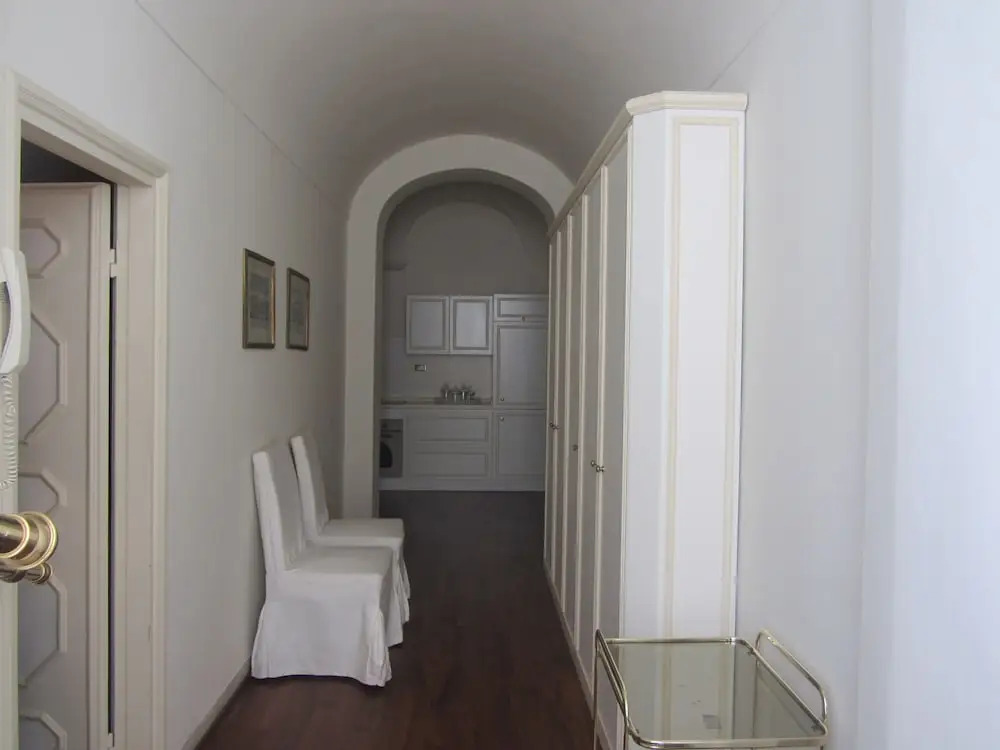 Palazzo Della Torre Room