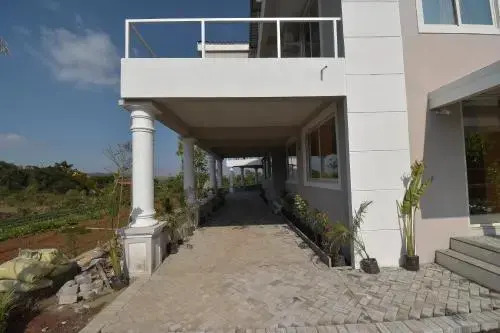 Dream Valley Resort  By OYO Rooms