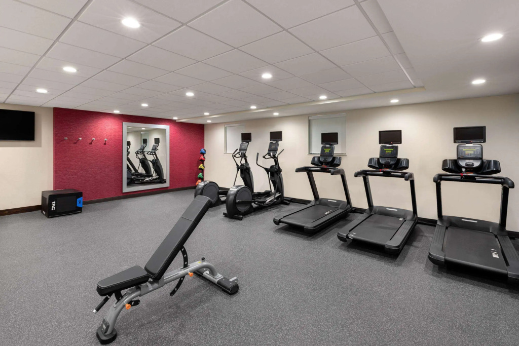 Hawthorn Extended Stay by Wyndham Kingwood Houston