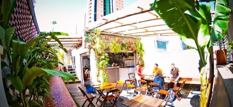 Ô de Casa Hostel Bar