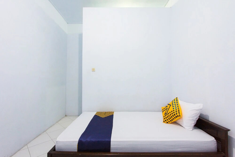 Kost Mittasukha Family by OYO Rooms