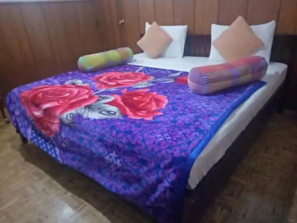 Royal Garden Hotel