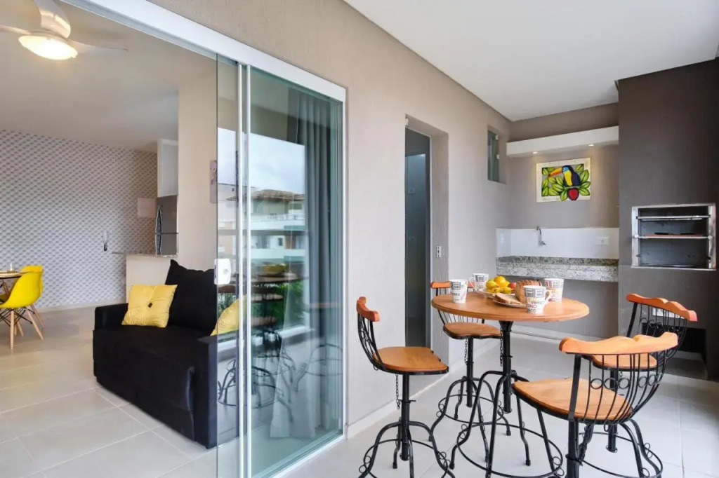 Bh1: Estilo, Conforto, Charme E Ótima Localização